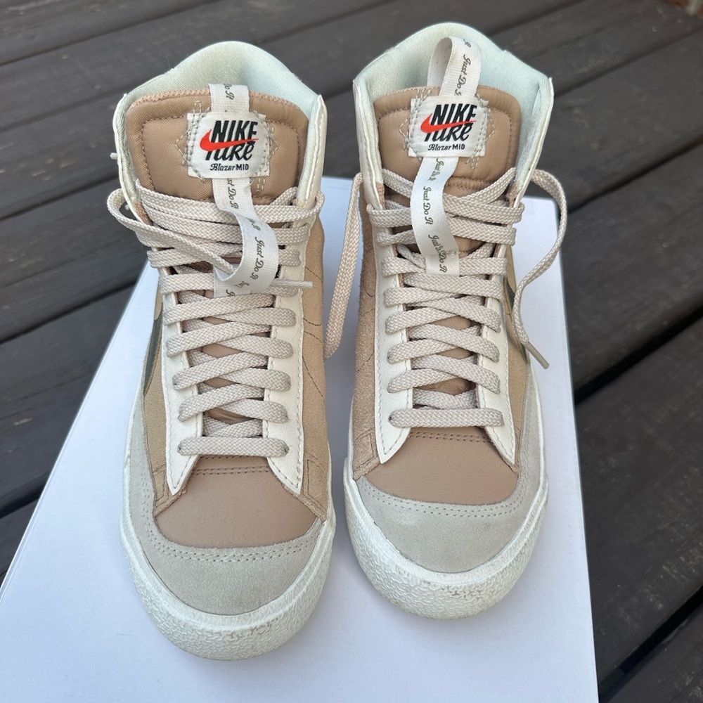 Nike Blazer Mid Sneakers in Beige and White